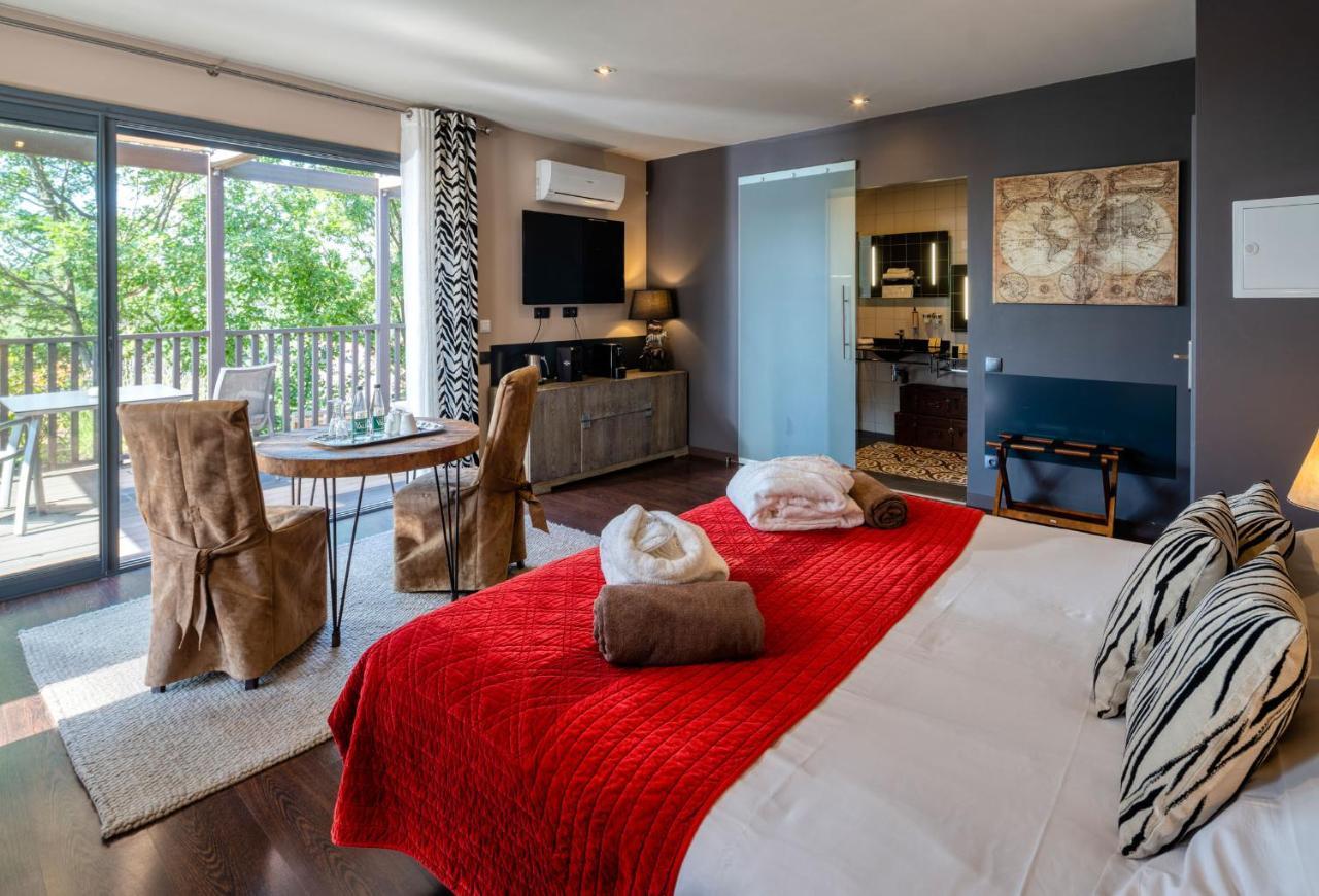 Domaine De Chalveches Hotel Spa 4* Faugeres  Eksteriør bilde